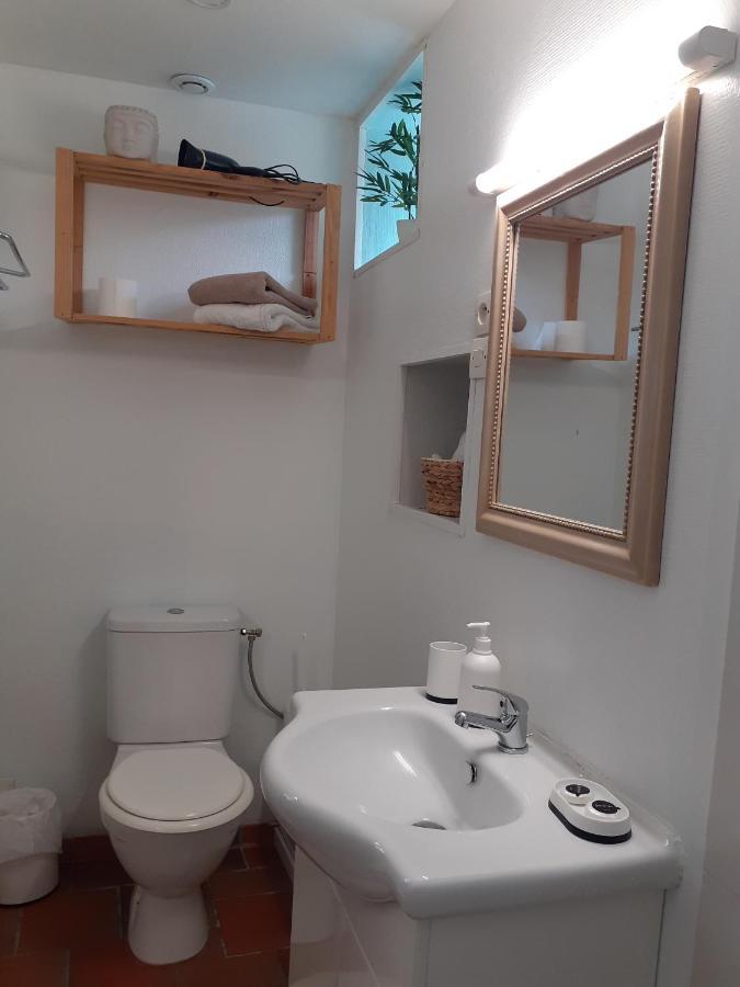 Hostal Le Petit Brétigny Beaumont  Exterior foto